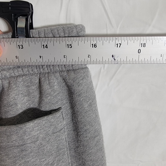 Jordan Gray Sweatpants with Black Details - Picture 5 of 6